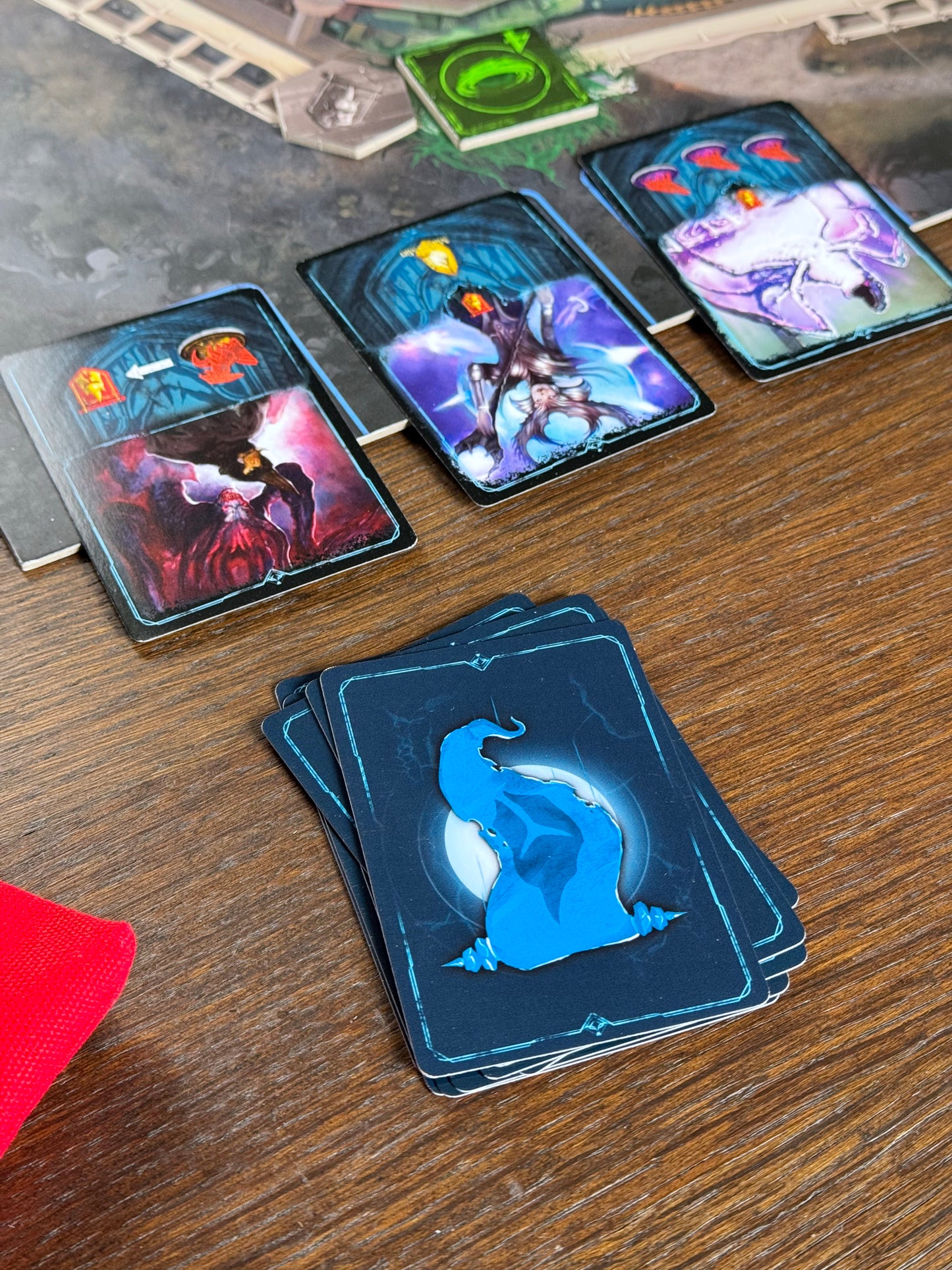 Dettaglio delle carte obiettivo del gioco Firesiege