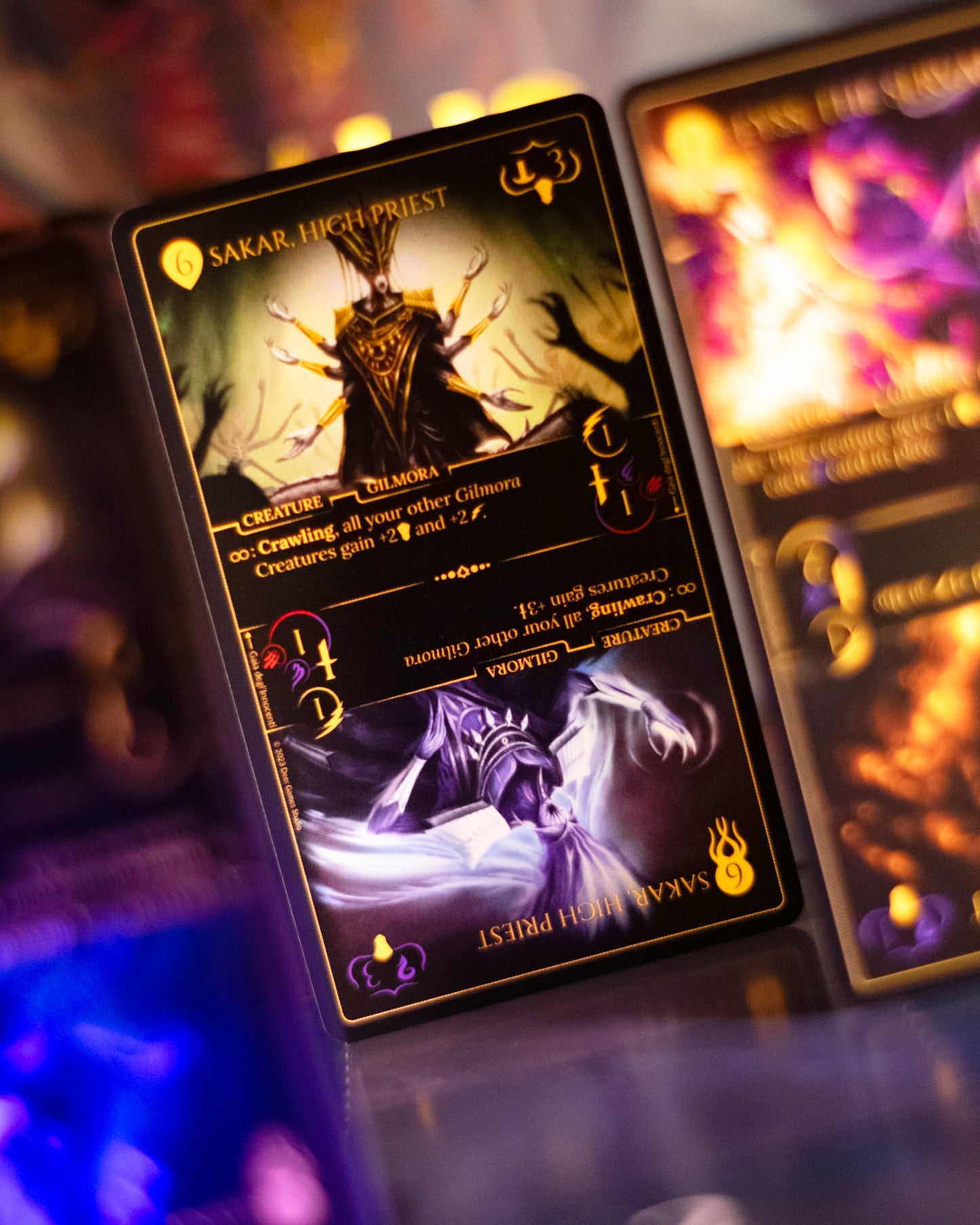 Componenti e carte del gioco Feralis Terra Oscura